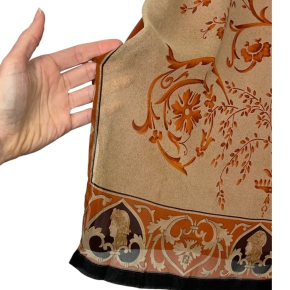 FENDI Silk Top - Picture 5 of 10